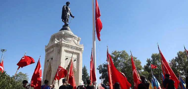 Cumhuriyet'in 101. yılı kutlanıyor