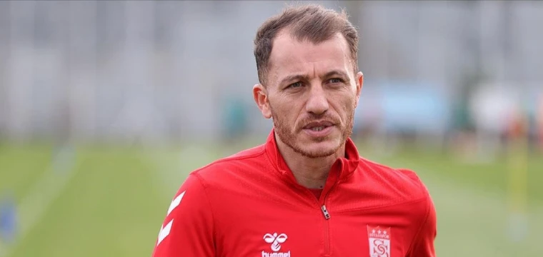 Erdal: "İyi bir takımız, zamanla sonuç alacağız"