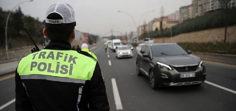 İstanbul'da bazı yollar yarın trafiğe kapatılacak