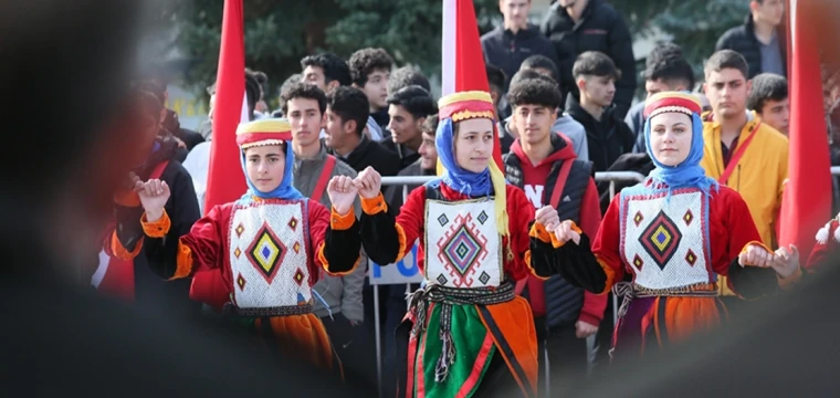 Kars'ın düşman işgalinden kurtuluşunun 104. yılı kutlandı