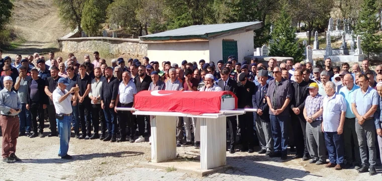 Kıbrıs Gazisi Mustafa Güven son yolculuğuna uğurlandı