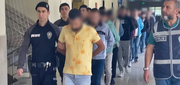 Konya merkezli dolandırıcılık operasyonu: 13 gözaltı