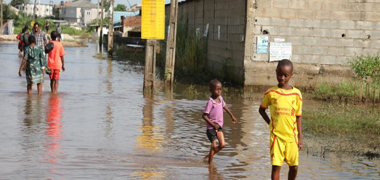 Orta ve Batı Afrika'da 10 milyon çocuk okula gidemiyor