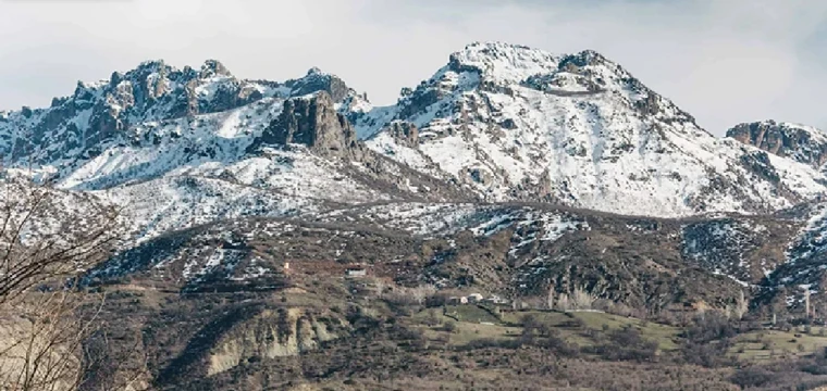 Tunceli'de dağlar beyaza büründü