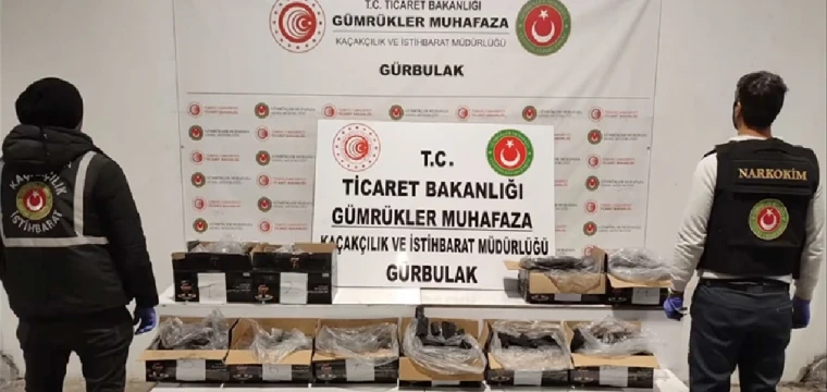 Uyuşturucu tacirlerine üç ayrı operasyon