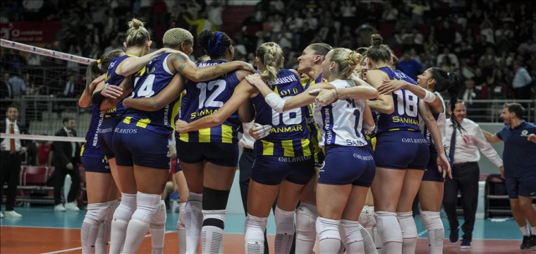 Voleybolda Fenerbahçe Medicana, kupanın sahibi oldu