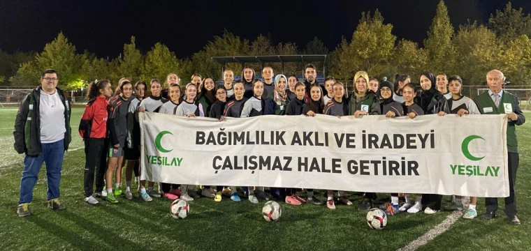 Yeşilay'dan Genç Ülkümspor’a moral ziyareti