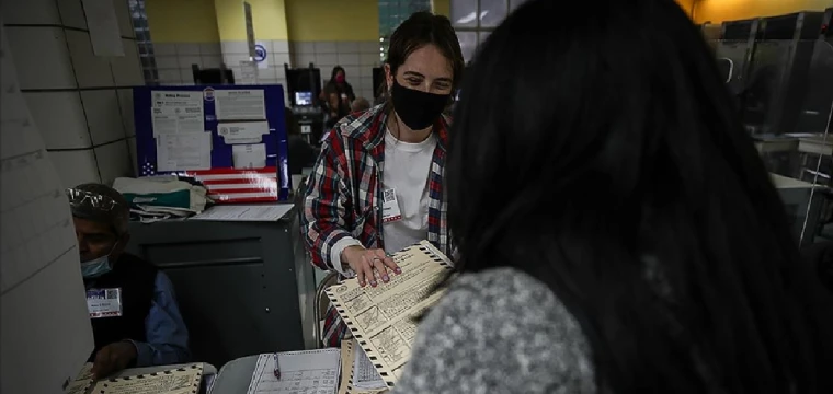 ABD seçimlerine en yüksek katılım Kovid-19 salgınında oldu