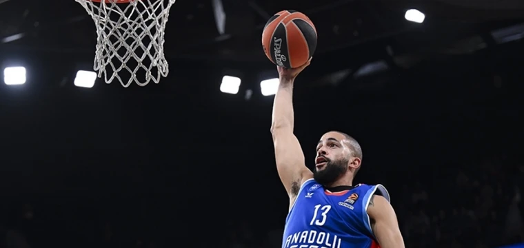 Anadolu Efes, Real Madrid'e konuk olacak