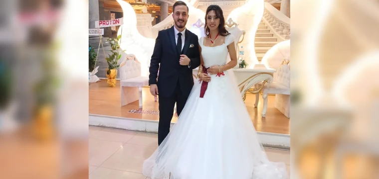 Büşra ve Onur Ali evlendi