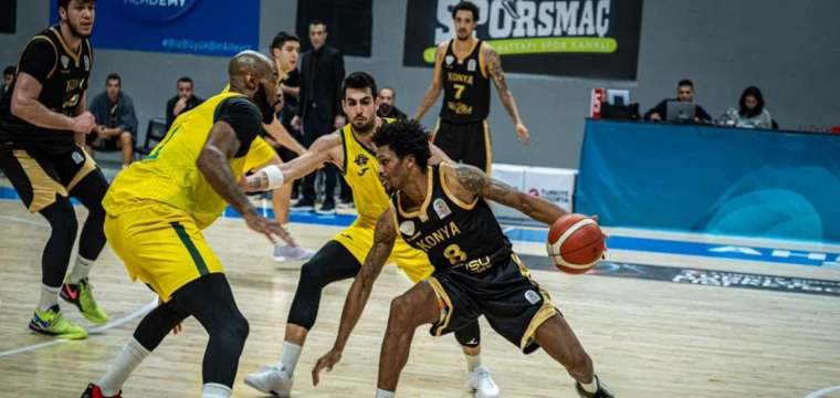 Büyükşehir lideri yendi:85-80