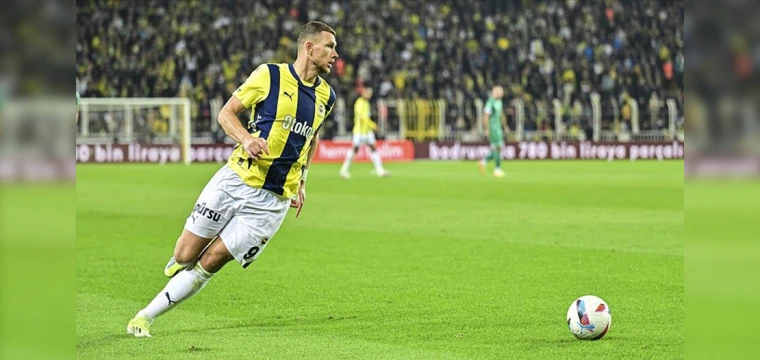 Fenerbahçeli futbolculara milli davet