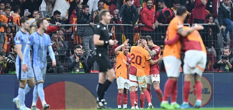 Galatasaray, Tottenham'ı mağlup etti