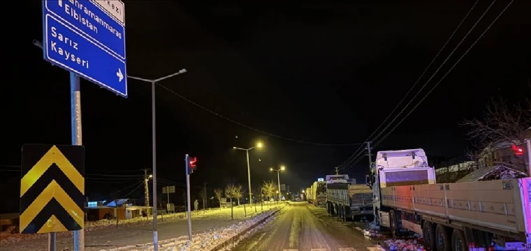 Göksun-Kayseri kara yolu kar yağışı sonrası açıldı