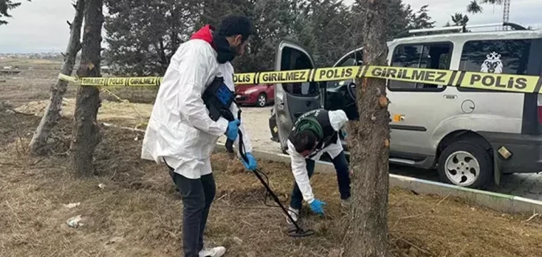 İki kuzen başlarından vurulmuş halde bulundu