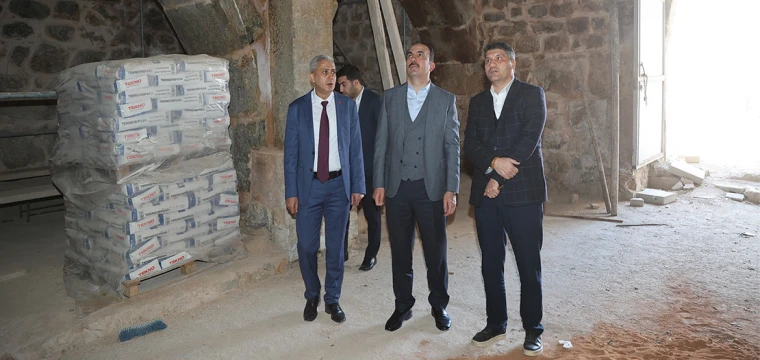 Konya Büyükşehir Kadınhanı’ndaki Selçuklu mirası kervansarayı ihya ediyor