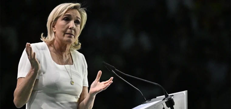 Le Pen, bütçe için hükümeti düşürmekle tehdit etti