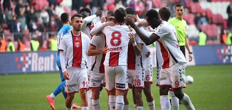 Samsunspor sahasında 4 golle kazandı