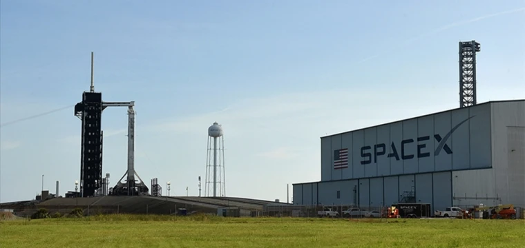 Trump, SpaceX'e ait Starship roketinin fırlatılmasını izledi