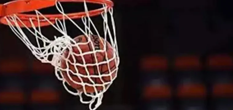 Türk Basketbol Takımları Avrupa'da 5'te 2 Yaptı