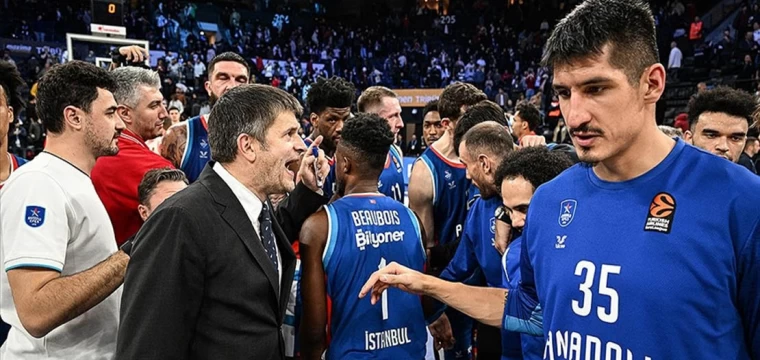 Anadolu Efes, THY Avrupa Ligi'nde Zalgiris'e yenildi