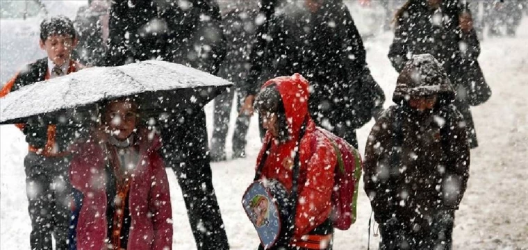 Artvin'de eğitime 1 gün ara verildi