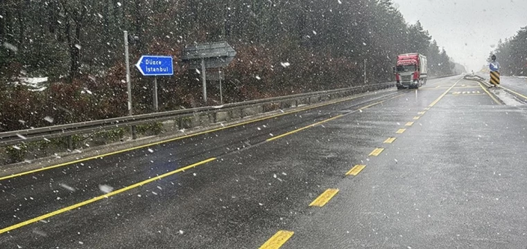 Bolu Dağı'nda kar yağışı başladı