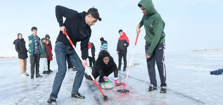 Çıldır Gölü, Curling antrenman alanı oldu