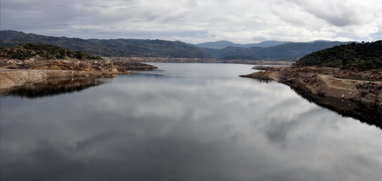 Çin, Tibet'te dünyanın en büyük barajını inşa edecek