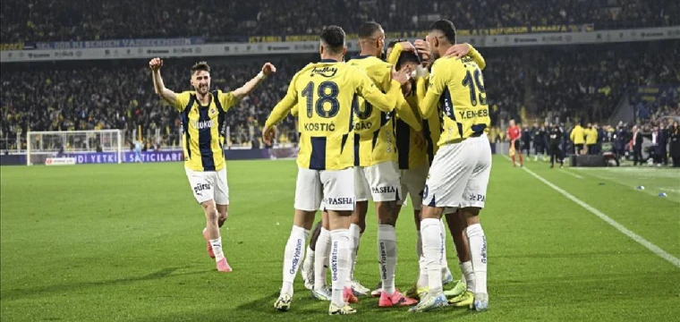 Fenerbahçe, zirve yarışında hata yapmadı