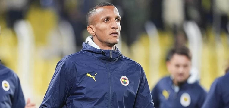 Fenerbahçeli futbolcu Rodrigo Becao ameliyat edildi