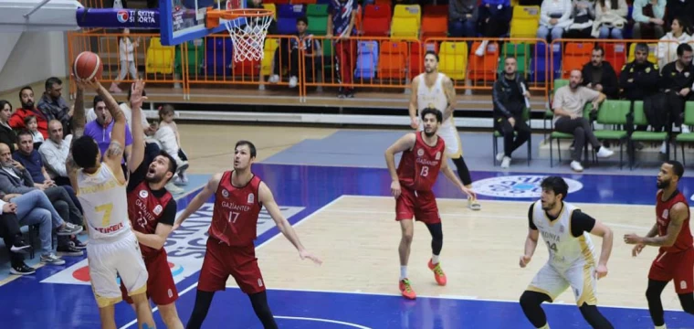 Konya BBSK, yuvada galip:97-74