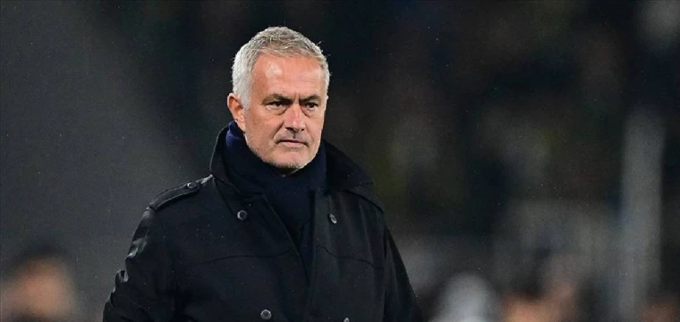 Mourinho, safra kesesinden operasyon geçirdi