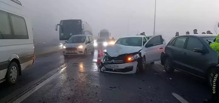 Silivri'de sis kazaya neden oldu