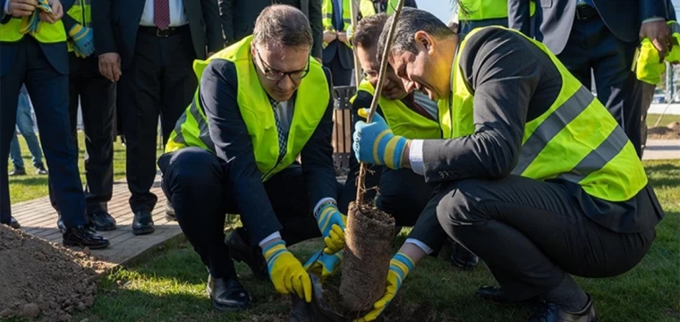 Türkiye, "Geleceğe Nefes" Projesiyle Duhok’a 40 bin fidan hediye etti