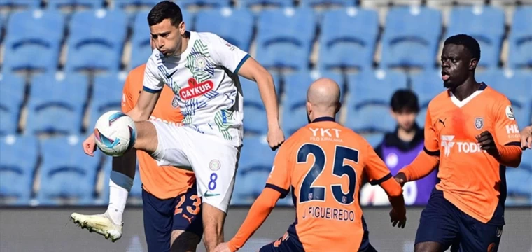 Başakşehir, sahasında 3 puanı 2 golle aldı