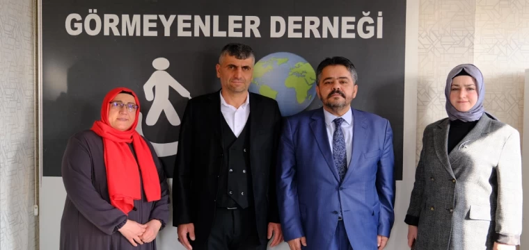 Büyükşehir’den Dünya Görmeyenler’e ziyaret