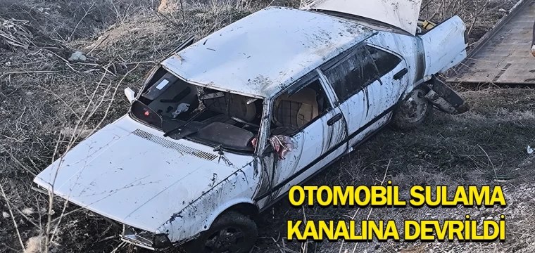 Otomobil sulama kanalına devrildi