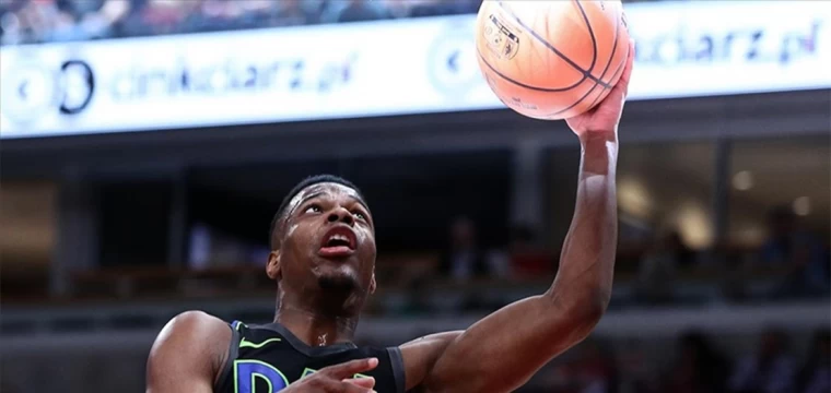 Real Madrid, ABD'li basketbolcu Dennis Smith Jr'ı kadrosuna kattı