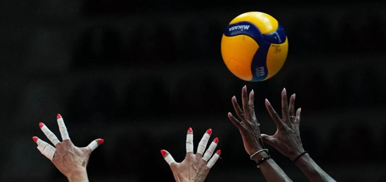 Voleybol' da ikinci devre başlıyor