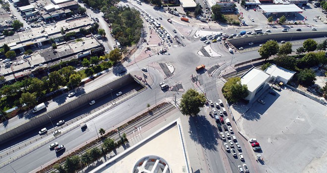 Büyükşehirden trafiği rahatlatacak düzenlemeler