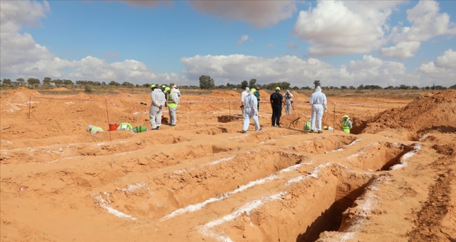 Libya'nın Terhune kentinde yeni bir toplu mezar bulundu