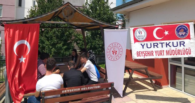 Beyşehir'de KYK tanıtım stantı açıldı