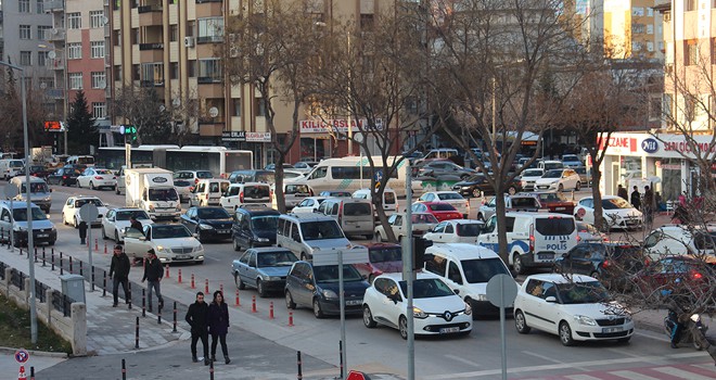 Konya trafiğinde taşıt sayısı arttı