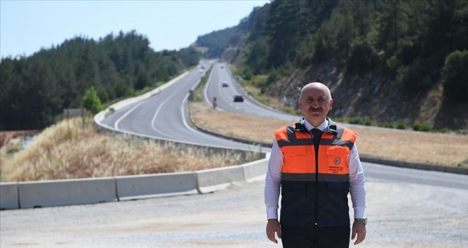 Türkiye'nin bölünmüş yol ağı 27 bin kilometreyi aştı