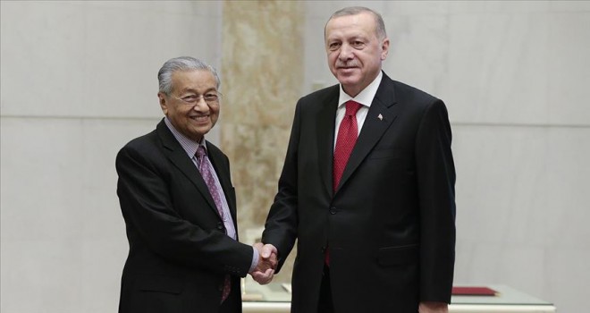 Erdoğan Malezya Başbakanı Mahathir'i kabul etti