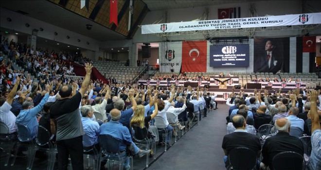 Beşiktaş'ta tüzük değişikliği kongresi sona erdi