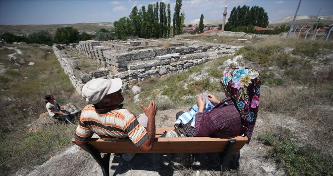 'Antik kente sıfır' mahallede tarihle iç içe yaşam