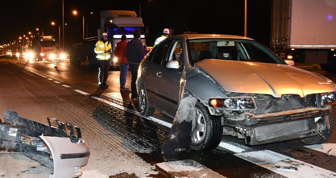 Aksaray’da 2 otomobil çarpıştı: 2 yaralı