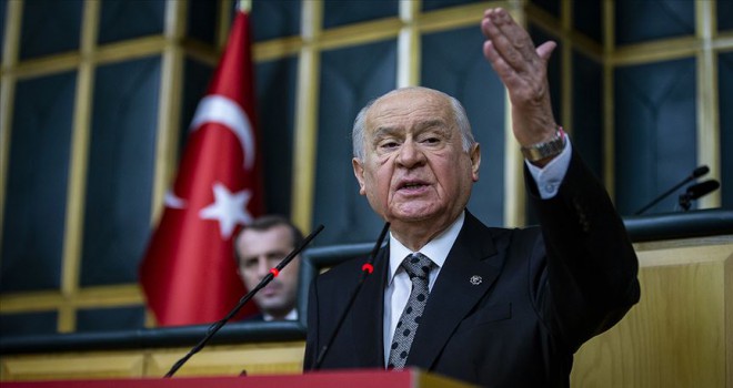 Bahçeli: Abdullah Gül vefasızlık yapıyor